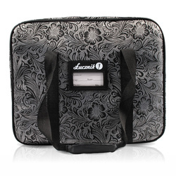 Universal sewing machine case