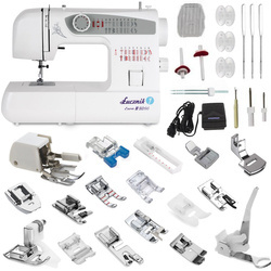 Lucznik Ewa II sewing machine with a set of feet