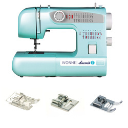 Lucznik IVONNE sewing machine with a set of feet