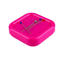 Magnetic pad for needles and pins