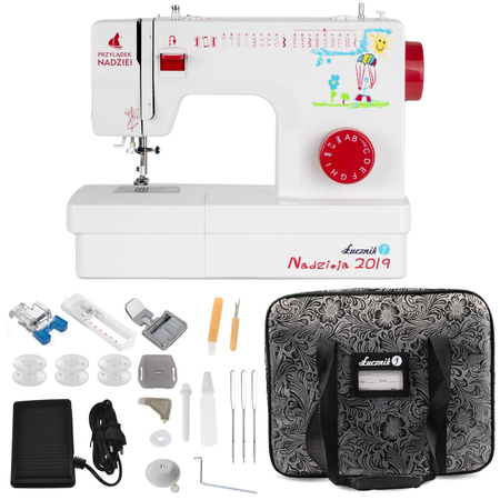 Lucznik Nadzieja 2019 sewing machine with carrying case