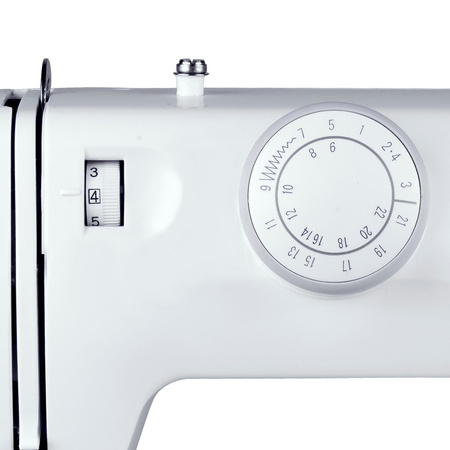 Veronica II 2008 sewing machine with carrying case