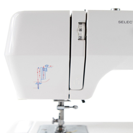 Kornelia 2004 II sewing machine with carrying case