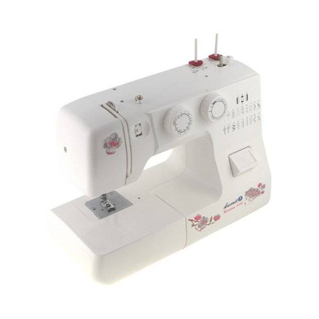 Karina 910 sewing machine with carrying case