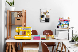 Lucznik SYLVIE sewing machine with carrying case