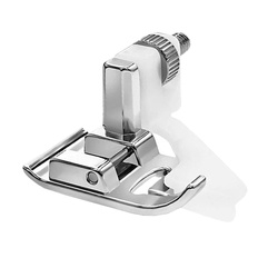 Krytá stehová patka