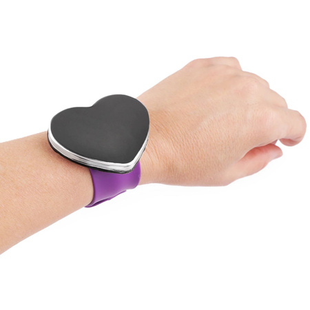 Podkładka magnetyczna do igieł na rękę Serce Black