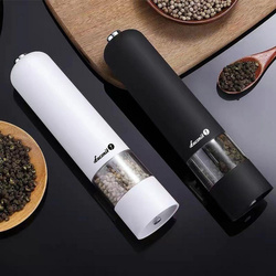 Salt and pepper mills PM-101 white and black