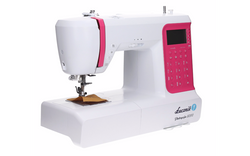 Patrycja 2090 sewing machine with carrying case, set of thread, needles, feet and bobbins