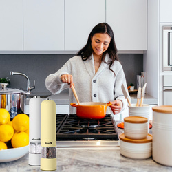 Młynki do soli i pieprzu PM-101 waniliowy i bialy