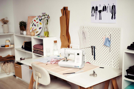 Łucznik Malwina 2070 sewing machine