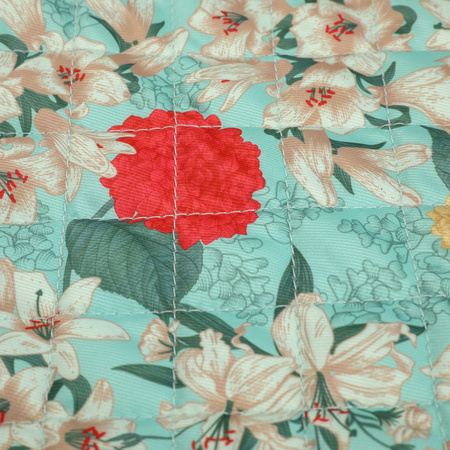 Univerzální pouzdro na šicí stroj