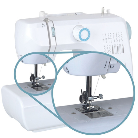 Lucznik Everyday sewing machine with a set of feet