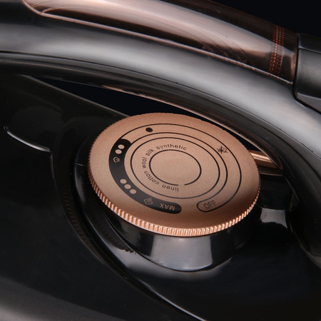 Napařovací žehlička 2200 W Lucznik SI-920