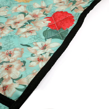 Universal sewing machine case