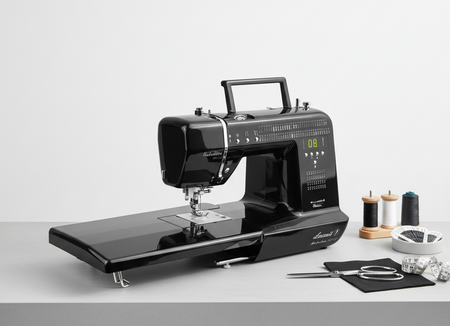 Łucznik Malwina 2070 sewing machine