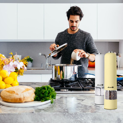 Salt and pepper mills PM-101 vanilla and white