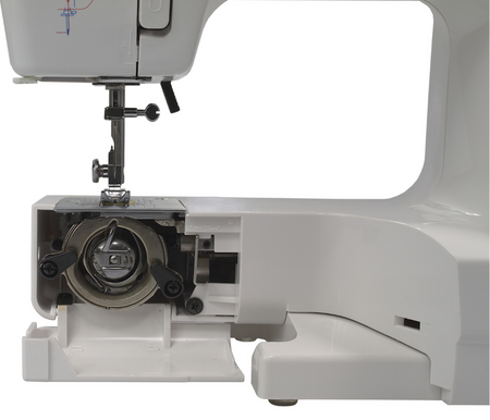 Kornelia II 2004 sewing machine with feet, needles and bobbins