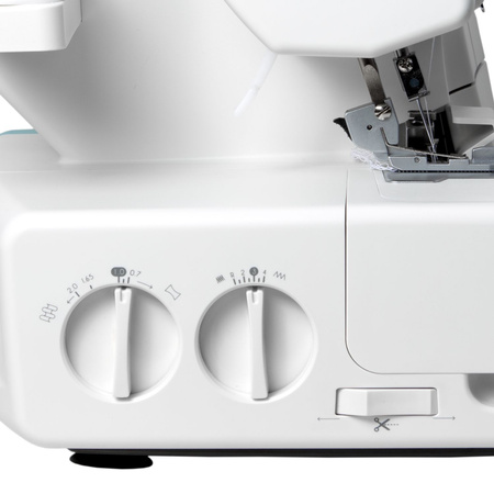 Overlock 2023 with a set of 3 additional feet