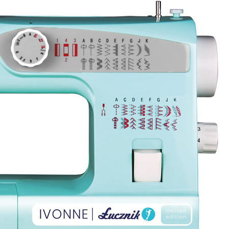 Lucznik IVONNE sewing machine with carrying case