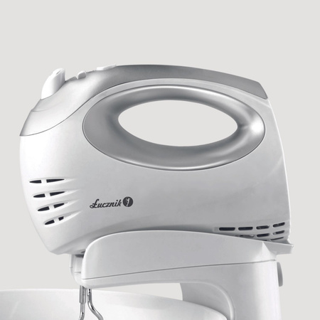 Set Mixer mit rotierender Schüssel Łucznik MS-2019 und elektrischer Wasserkocher WK-2501 White.