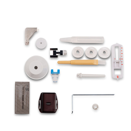 Maszyna do szycia Łucznik Master Craft 100.40 eco z dedykowanym zestawem nici