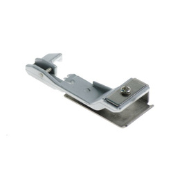 Overlock foot for creasing